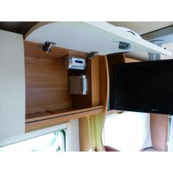 Calearo SatShark 65CM